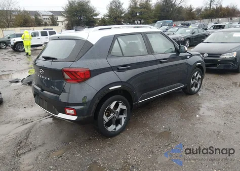 2021 Hyundai Venue Denim z USA, uszkodzony, nr VIN KMHRC8A35MU095249